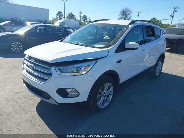 1FMCU9HD8KUC07675 2019 FORD ESCAPE - Image 2