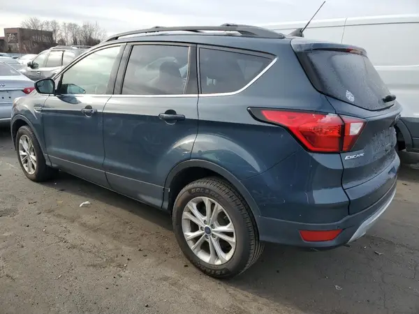 1FMCU9HD8KUC18028 2019 FORD ESCAPE - Image 2