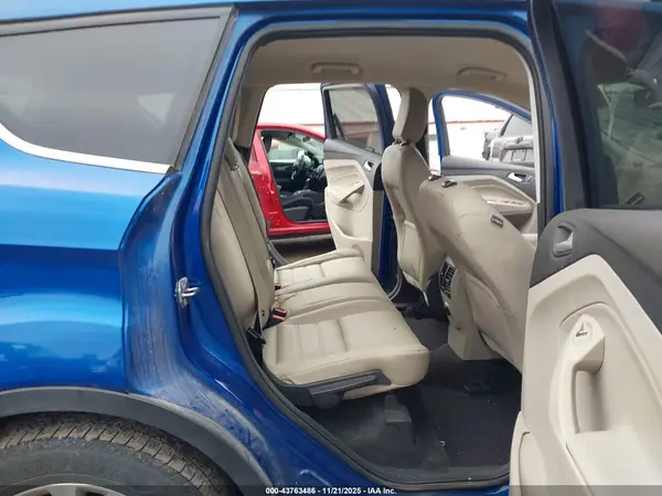 1FMCU9HD8KUC48033 2019 FORD ESCAPE - Image 8