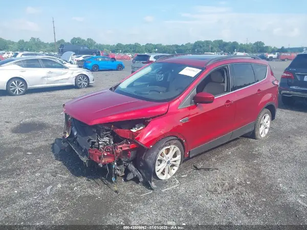 1FMCU9HD9JUA17754 2018 FORD ESCAPE - Image 2