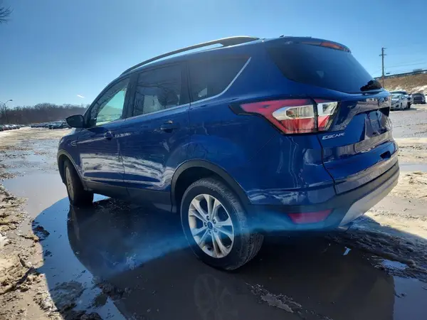 1FMCU9HD9JUA18709 2018 FORD ESCAPE - Image 2