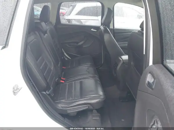 1FMCU9HD9JUA26759 2018 FORD ESCAPE - Image 8