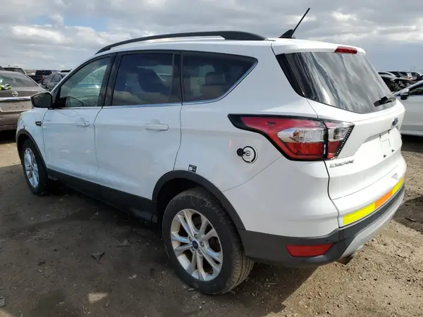 1FMCU9HD9JUA44288 2018 FORD ESCAPE - Image 2