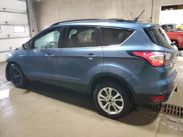 1FMCU9HD9JUA45098 2018 FORD ESCAPE - Image 2