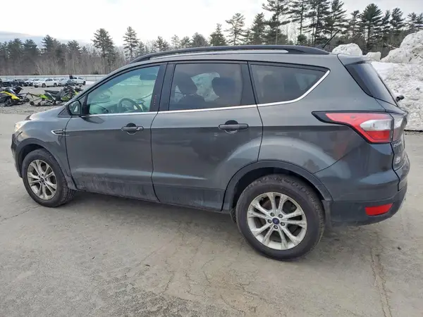 1FMCU9HD9JUA59602 2018 FORD ESCAPE - Image 2