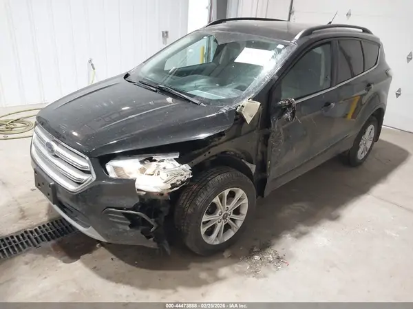1FMCU9HD9JUA71944 2018 FORD ESCAPE - Image 2