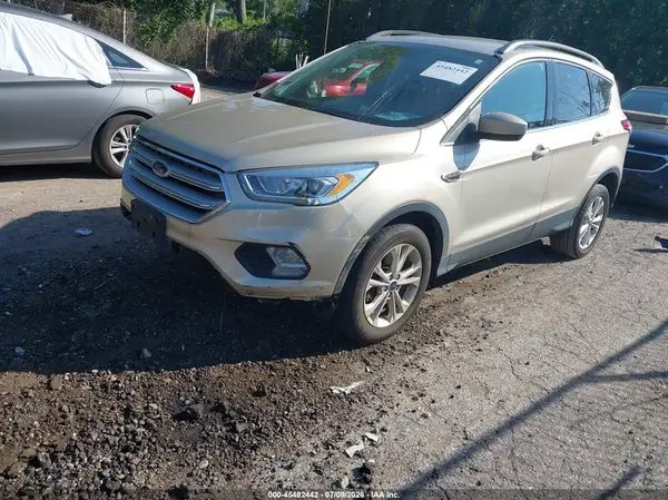 1FMCU9HD9JUA72625 2018 FORD ESCAPE - Image 2