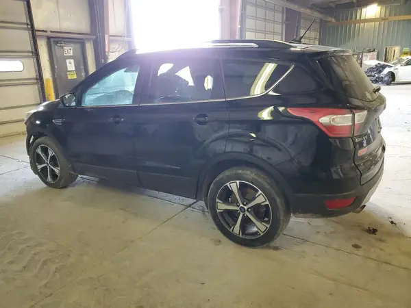 1FMCU9HD9JUA89442 2018 FORD ESCAPE - Image 2