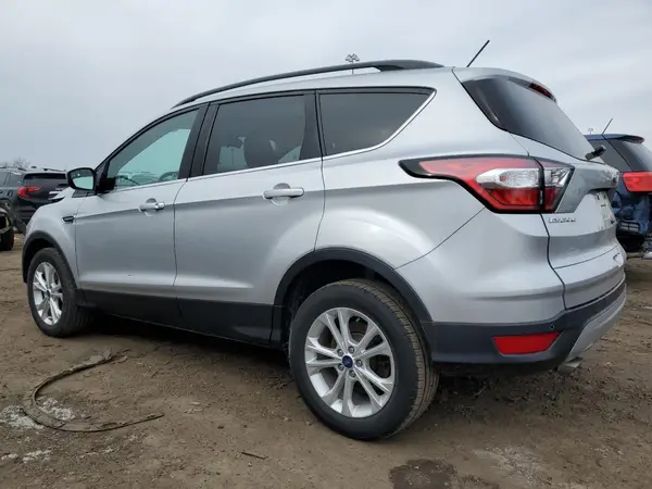 1FMCU9HD9JUA93345 2018 FORD ESCAPE - Image 2