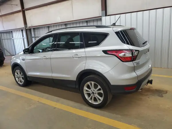 1FMCU9HD9JUA98707 2018 FORD ESCAPE - Image 2