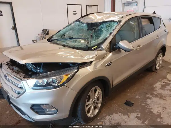 1FMCU9HD9JUB00956 2018 FORD ESCAPE - Image 2
