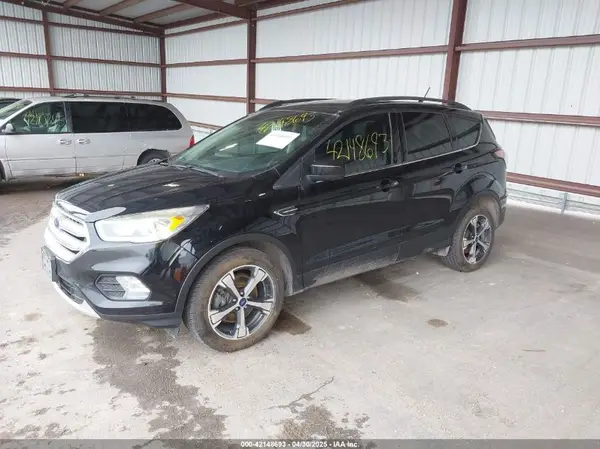 1FMCU9HD9JUB31284 2018 FORD ESCAPE - Image 2