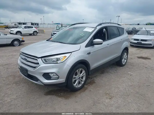 1FMCU9HD9JUB54113 2018 FORD ESCAPE - Image 2