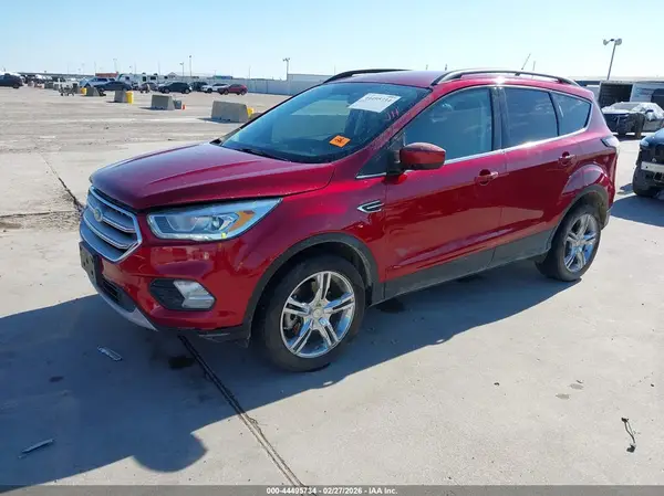 1FMCU9HD9JUB55942 2018 FORD ESCAPE - Image 2