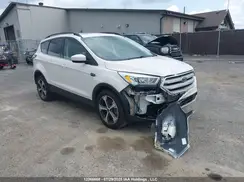 1FMCU9HD9JUC23849 2018 FORD ESCAPE