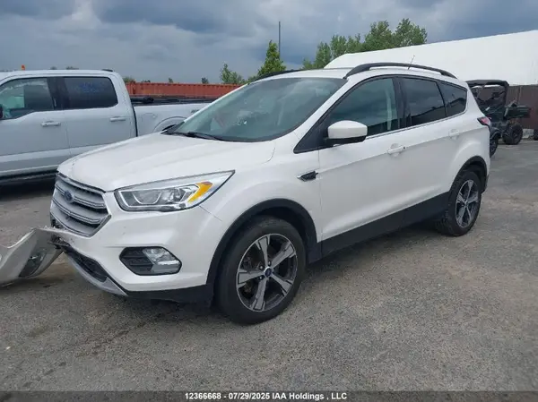 1FMCU9HD9JUC23849 2018 FORD ESCAPE - Image 2