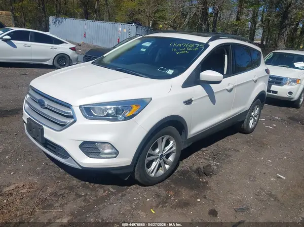 1FMCU9HD9JUC24872 2018 FORD ESCAPE - Image 2