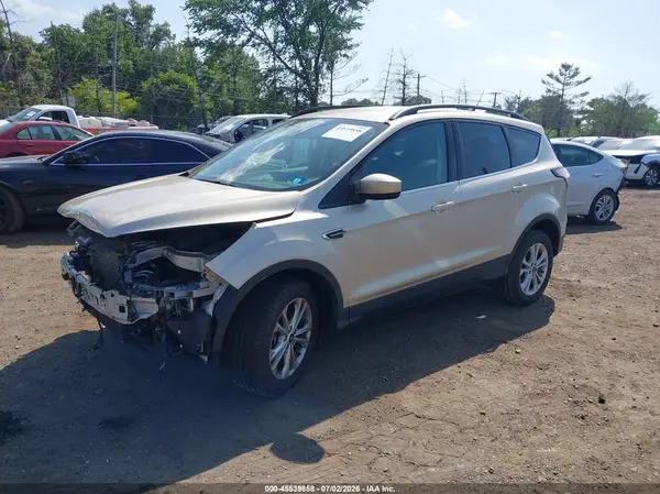 1FMCU9HD9JUC43907 2018 FORD ESCAPE - Image 2