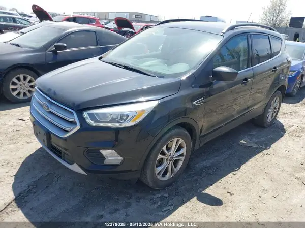 1FMCU9HD9JUC71853 2018 FORD ESCAPE - Image 2