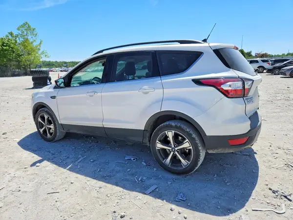 1FMCU9HD9JUD16001 2018 FORD ESCAPE - Image 2
