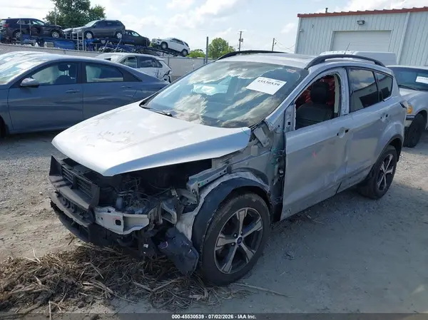 1FMCU9HD9JUD16337 2018 FORD ESCAPE - Image 2