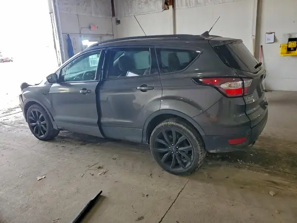 1FMCU9HD9JUD28634 2018 FORD ESCAPE - Image 2