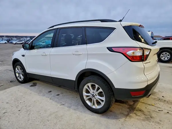 1FMCU9HD9JUD30741 2018 FORD ESCAPE - Image 2