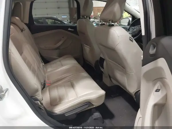 1FMCU9HD9JUD46258 2018 FORD ESCAPE - Image 8