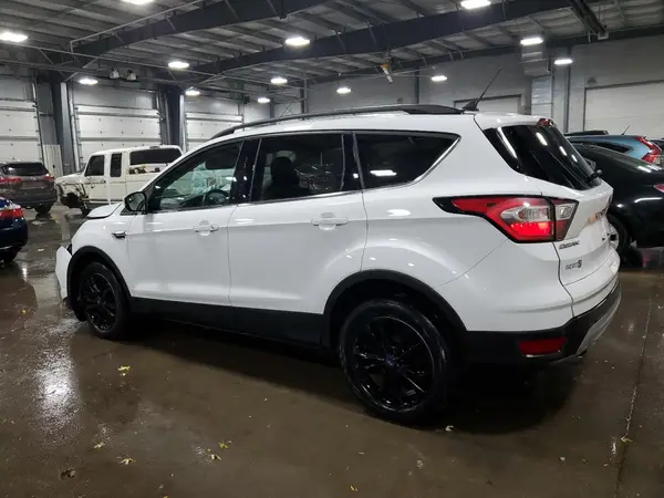 1FMCU9HD9JUD50908 2018 FORD ESCAPE - Image 2