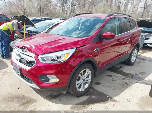 1FMCU9HD9KUA05220 2019 FORD ESCAPE - Image 2