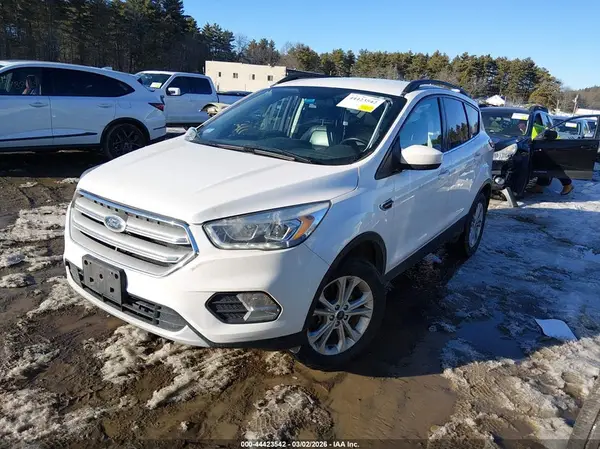1FMCU9HD9KUA22163 2019 FORD ESCAPE - Image 2