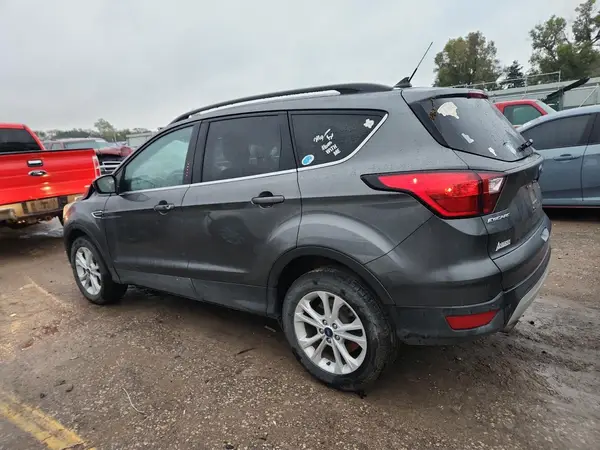 1FMCU9HD9KUA54563 2019 FORD ESCAPE - Image 2
