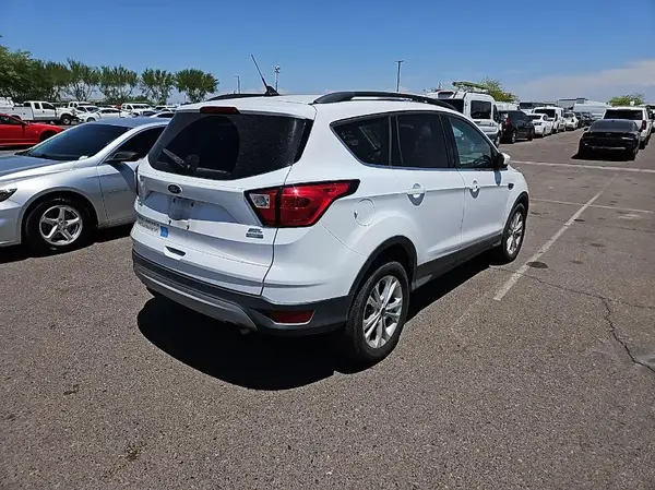 1FMCU9HD9KUA65711 2019 FORD ESCAPE - Image 2