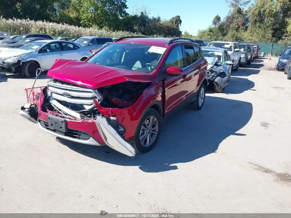 1FMCU9HD9KUB22733 2019 FORD ESCAPE - Image 2