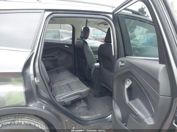 1FMCU9HD9KUB76050 2019 FORD ESCAPE - Image 8