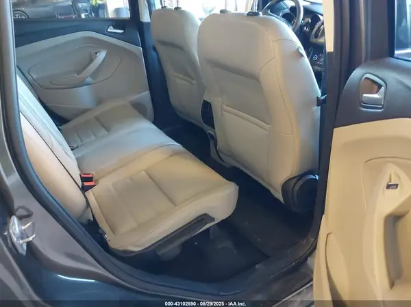 1FMCU9HD9KUB99893 2019 FORD ESCAPE - Image 8
