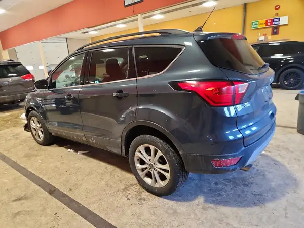 1FMCU9HD9KUC17745 2019 FORD ESCAPE - Image 2