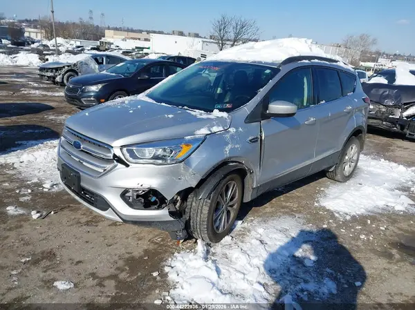 1FMCU9HD9KUC30513 2019 FORD ESCAPE - Image 2