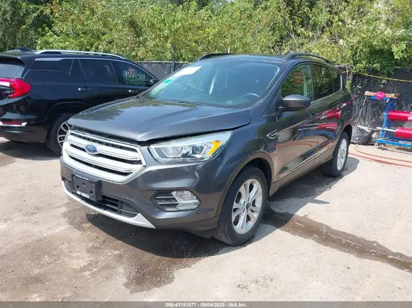 1FMCU9HDXJUA31825 2018 FORD ESCAPE - Image 2