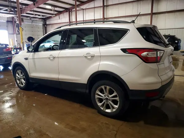 1FMCU9HDXJUA49807 2018 FORD ESCAPE - Image 2