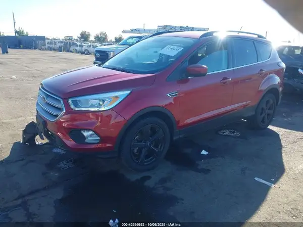 1FMCU9HDXJUA86422 2018 FORD ESCAPE - Image 2