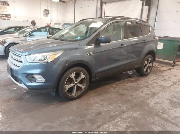 1FMCU9HDXJUB50152 2018 FORD ESCAPE - Image 2