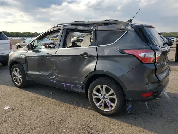 1FMCU9HDXJUB78517 2018 FORD ESCAPE - Image 2