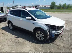 1FMCU9HDXJUC08762 2018 FORD ESCAPE