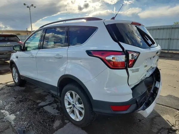1FMCU9HDXJUC35136 2018 FORD ESCAPE - Image 2