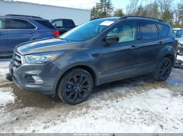 1FMCU9HDXJUC43298 2018 FORD ESCAPE - Image 2