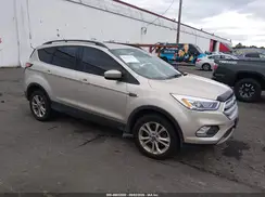 1FMCU9HDXJUC60747 2018 FORD ESCAPE