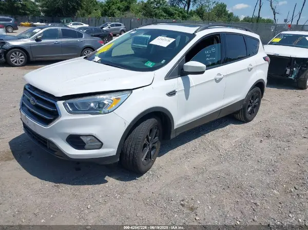1FMCU9HDXJUC99001 2018 FORD ESCAPE - Image 2