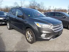 1FMCU9HDXJUD28285 2018 FORD ESCAPE