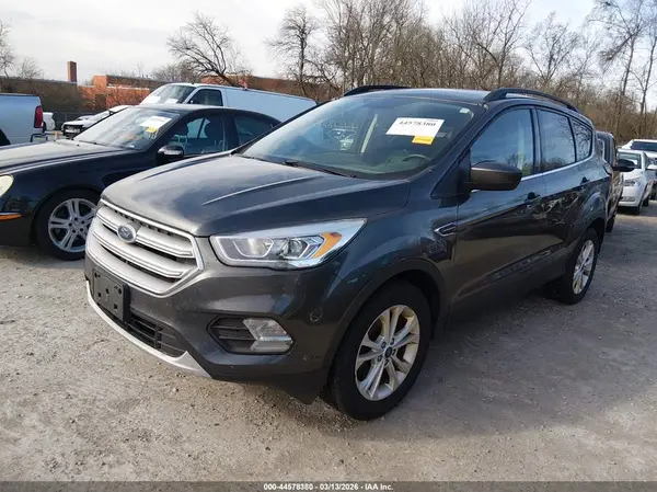 1FMCU9HDXJUD28285 2018 FORD ESCAPE - Image 2